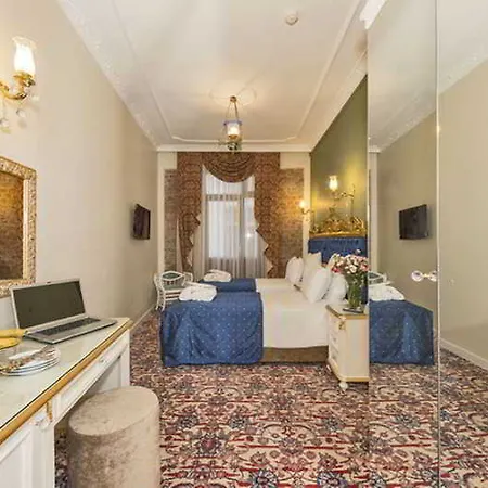 By Murat Royal Galata Hotel