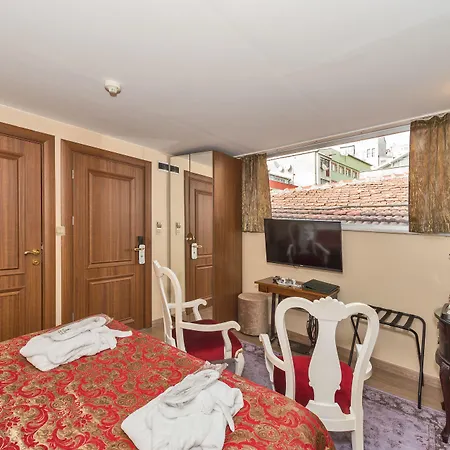 By Murat Royal Galata Hotel