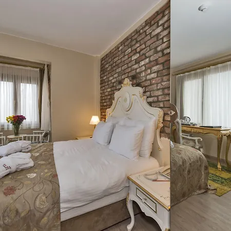 By Murat Royal Galata Hotel Stambuł
