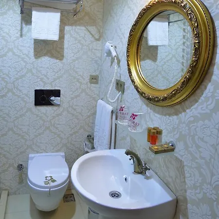 By Murat Royal Galata Hotel