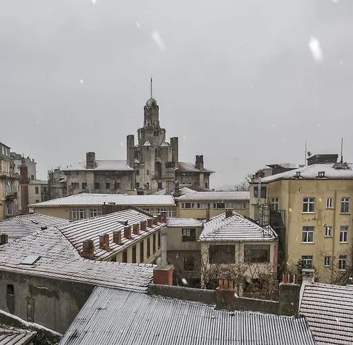 By Murat Royal Galata 3*