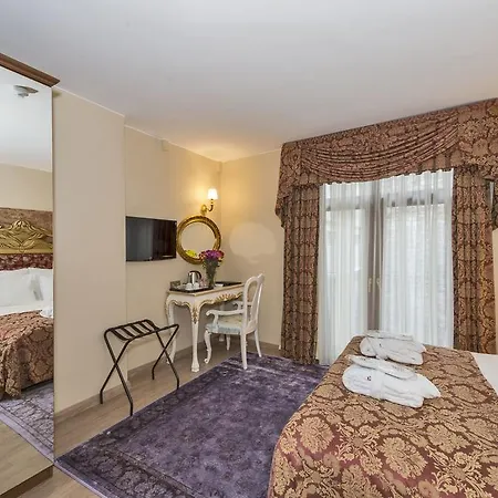 By Murat Royal Galata