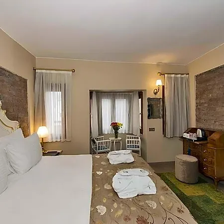 Szálloda By Murat Royal Galata 3*