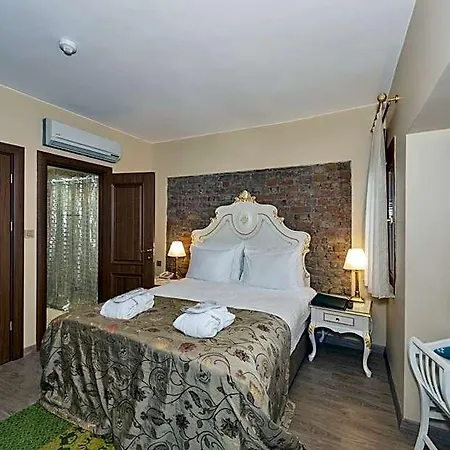 By Murat Royal Galata 3* Istanbul