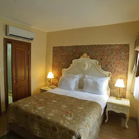 فندق By Murat Royal Galata