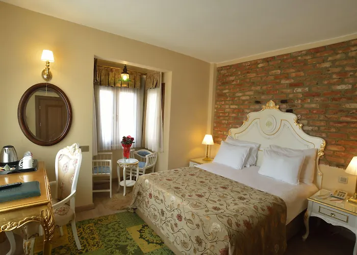 Hotel By Murat Royal Galata 3*