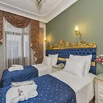 By Murat Royal Galata 3*