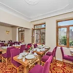 By Murat Royal Galata 3* Istanbul