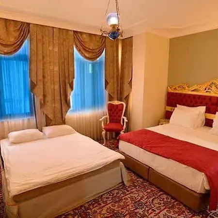 باي مورات رويال غالاتا 3*